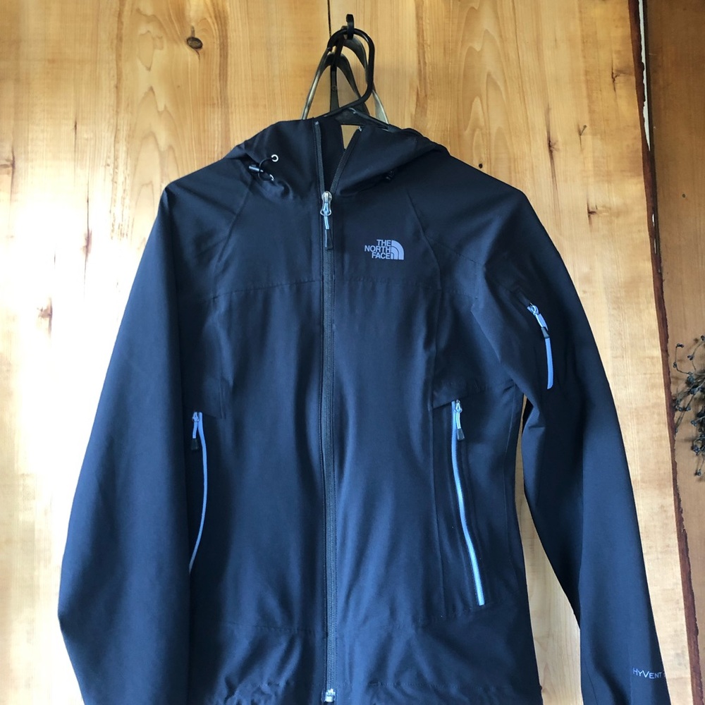 The North Face Hyvent windbreaker
